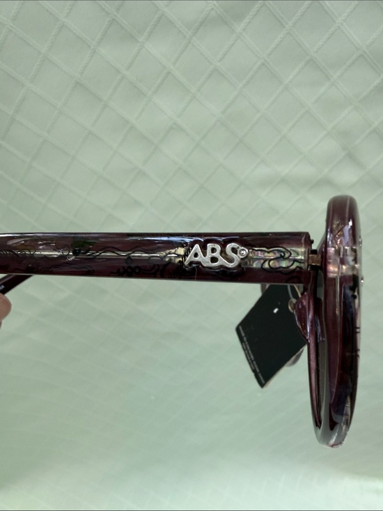 Vintage Essentials by ABS Burgundy Cat Eye Oversized Sunglasses main image 14